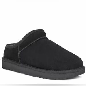 UGG Black Classic Slip On Suede Wool Shearling Lined Slippers Women’s size 9